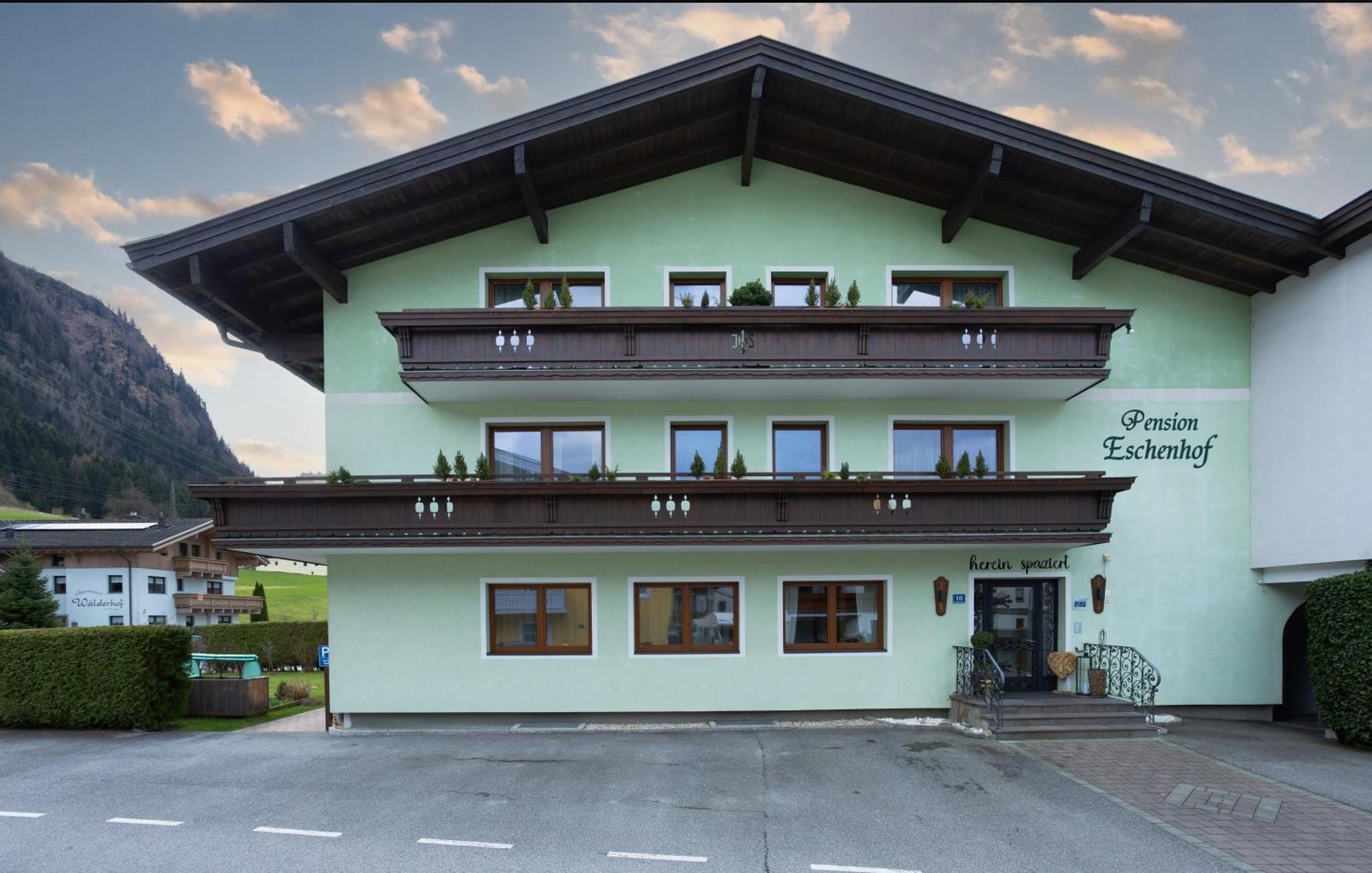 Eschenhof Bed & Breakfast Капрун Екстериор снимка