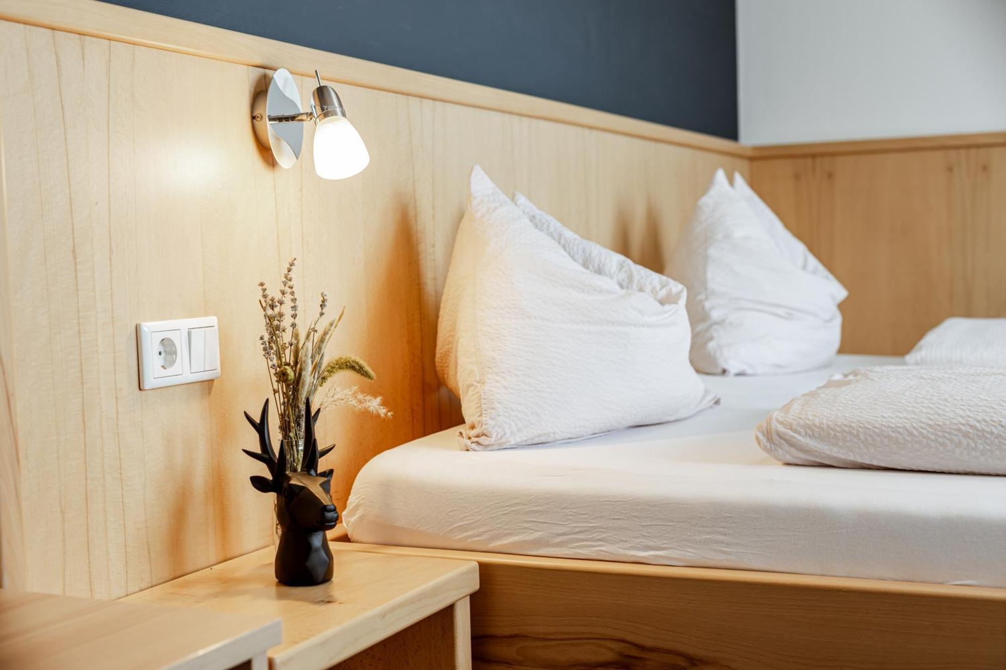Eschenhof Bed & Breakfast Капрун Екстериор снимка