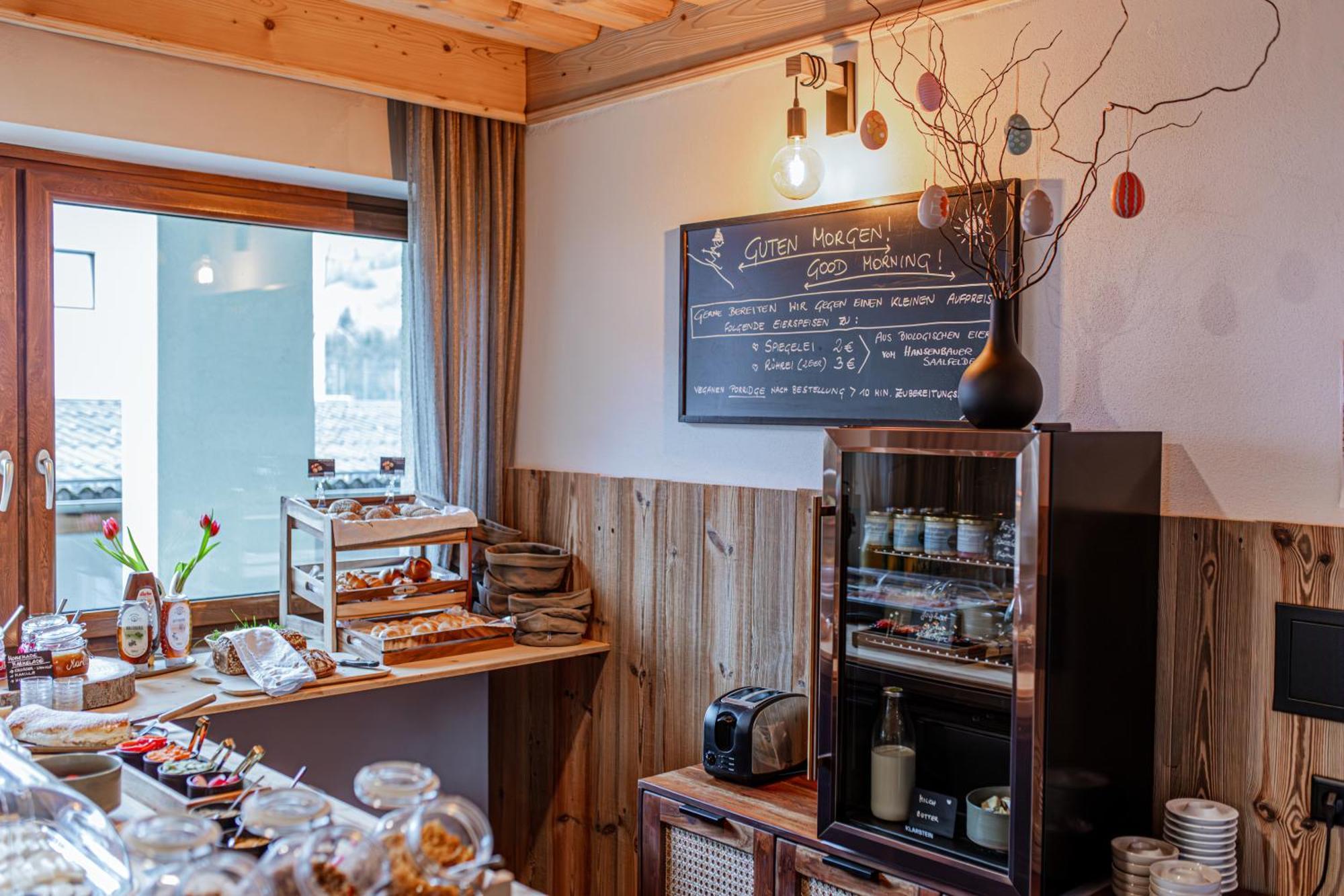 Eschenhof Bed & Breakfast Капрун Екстериор снимка
