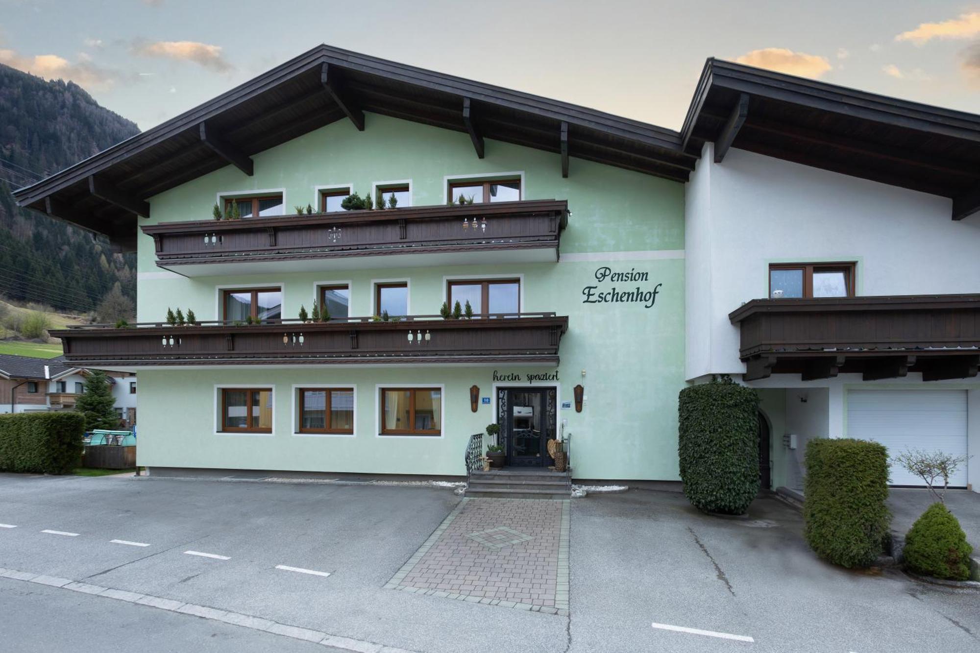 Eschenhof Bed & Breakfast Капрун Екстериор снимка